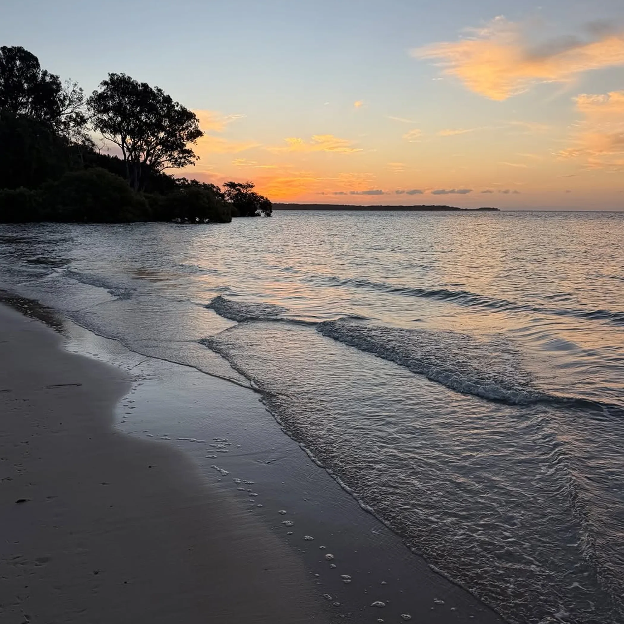 island beach scene